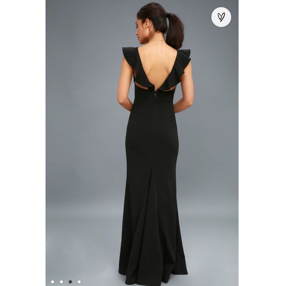 🎄NWOT Lulu’s black maxi dress size small - Picture 3 of 6